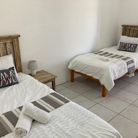 פורט אליזבת' Mangolds Guest House מראה חיצוני תמונה